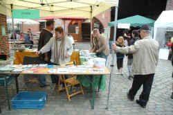 Le stand Etopia Rebecq lors du week-end Energie-Habitat 2009